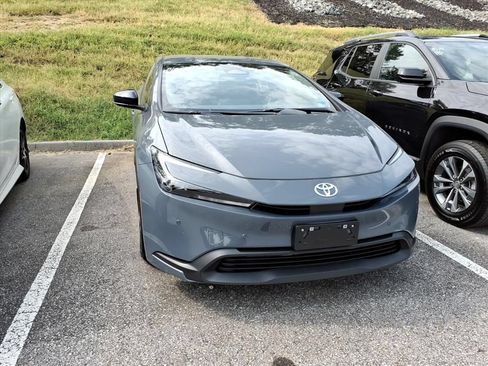 Certified 2026 Toyota Prius LE FWD image 3