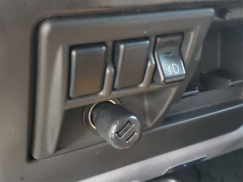 Used 1998 Jeep Wrangler Sport image 26