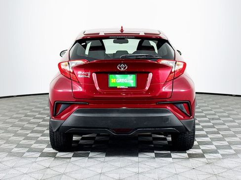 Used 2018 Toyota C-HR XLE image 8