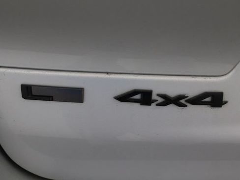 Used 2023 Jeep Grand Cherokee L Laredo AWD/4WD image 45