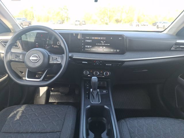 Certified 2025 Nissan Kicks SV FWD image 13