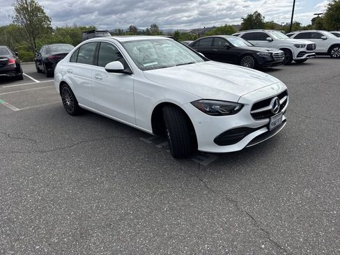 Used 2023 Mercedes-Benz C 300 Sedan image 3