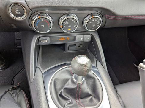 Used 2017 MAZDA MX-5 Miata RF Grand Touring image 15