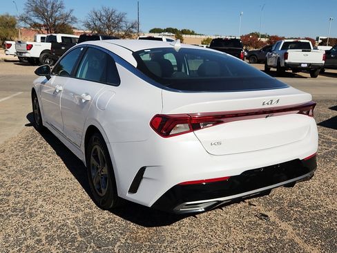Used 2023 Kia K5 LXS image 2