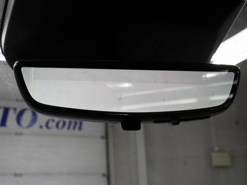 Used 2023 Cadillac Escalade Premium Luxury Platinum image 40