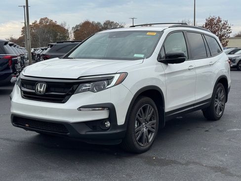 Used 2022 Honda Pilot Sport image 7