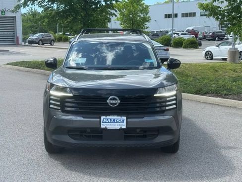 New 2026 Nissan Kicks SV w/ Cold Weather Package AWD/4WD image 2