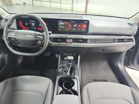 Used 2025 Kia K4 FWD image 24