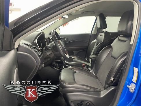 Used 2020 Jeep Compass Latitude AWD/4WD image 11