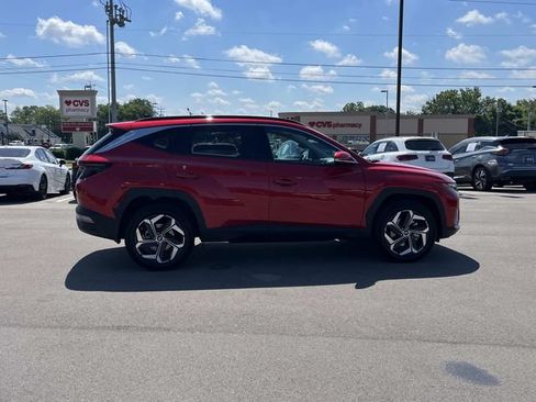 Certified 2022 Hyundai Tucson Limited AWD/4WD image 4