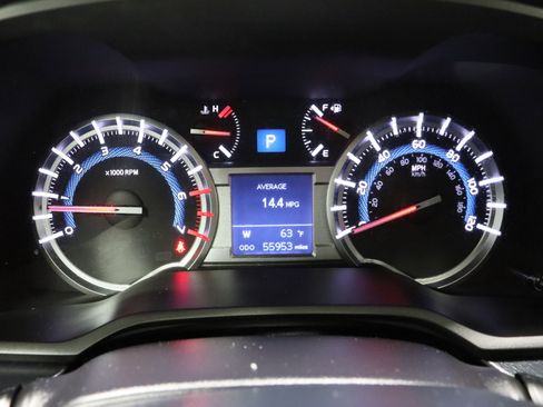 Used 2018 Toyota 4Runner Limited image 41