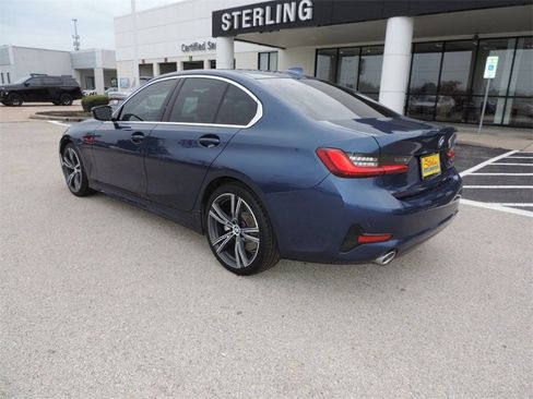 Used 2022 BMW 330i Sedan w/ Premium Package image 7