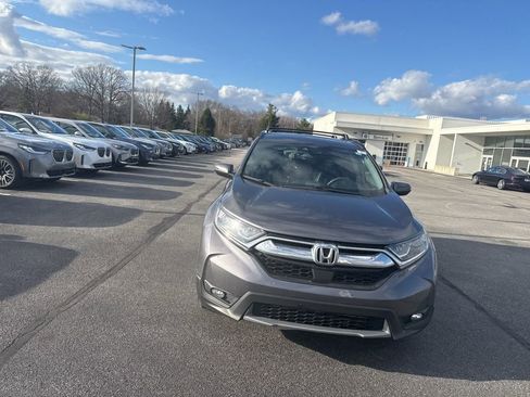 Used 2019 Honda CR-V EX image 2