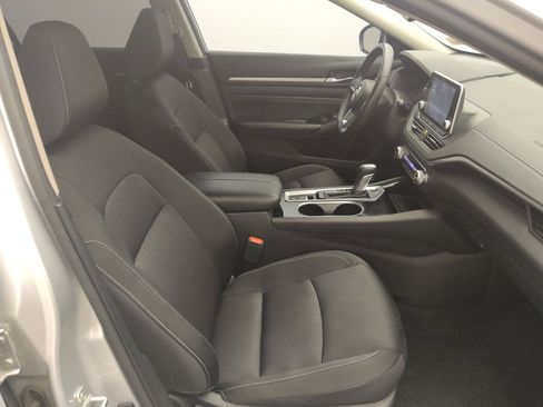 Used 2020 Nissan Altima 2.5 SV AWD/4WD image 21