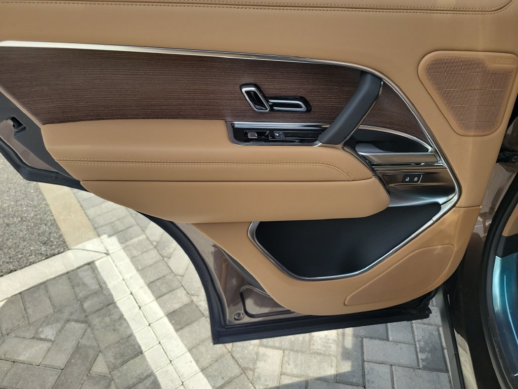 New 2026 Land Rover Range Rover SE AWD/4WD image 22