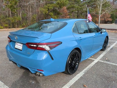 Used 2023 Toyota Camry XSE image 4