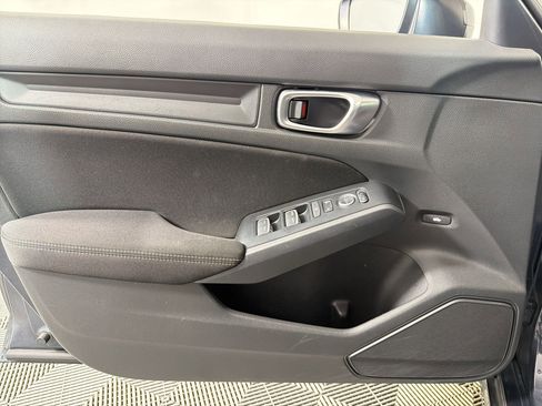 Used 2023 Honda Civic Sport image 10