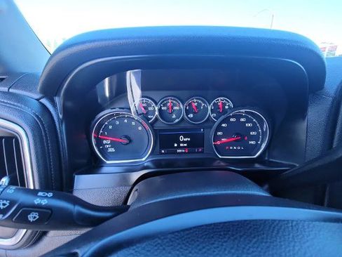 Used 2021 Chevrolet Silverado 1500 LT image 11