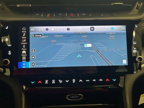 New 2026 Jeep Grand Cherokee Altitude AWD/4WD image 15