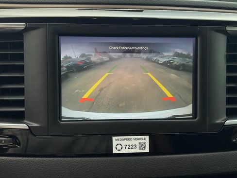 Used 2024 Chrysler Voyager LX FWD image 42