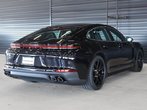 New 2026 Porsche Panamera RWD image 10
