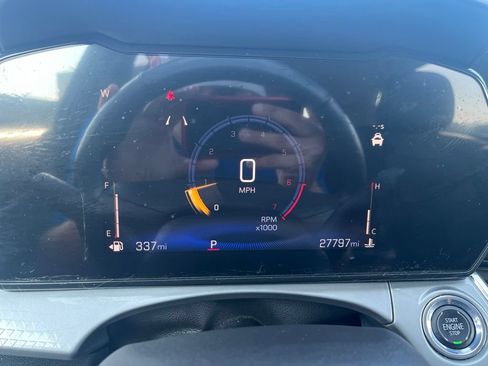 Used 2024 Chevrolet Trax LT w/ Driver Confidence Package FWD image 7