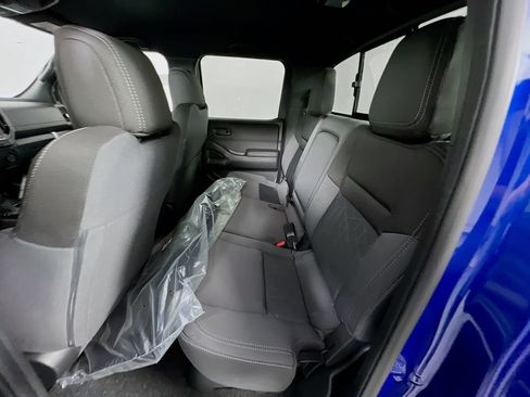 New 2026 Nissan Frontier SV AWD/4WD image 19