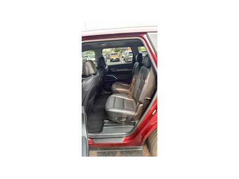 Used 2024 Kia Telluride S w/ S Sunroof Package AWD/4WD image 11