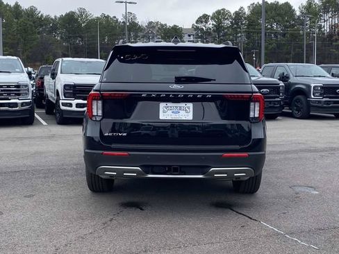 New 2026 Ford Explorer Active w/ Active Comfort Package RWD image 4