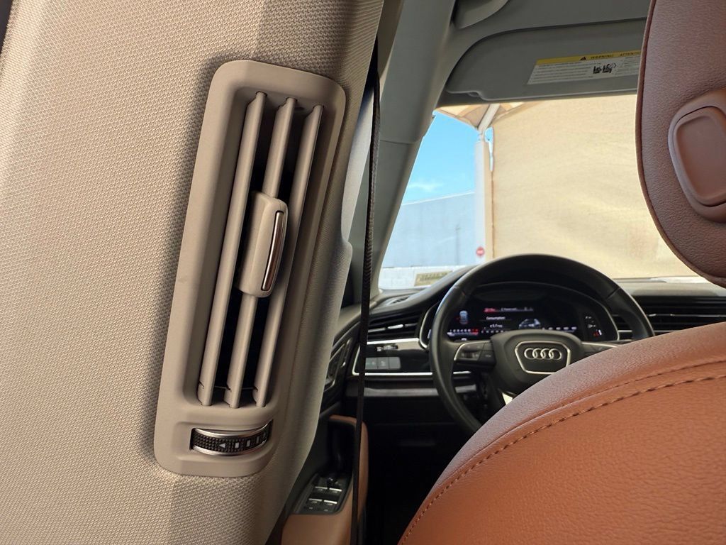 Used 2023 Audi Q8 Premium Plus w/ Premium Plus Package AWD/4WD image 30