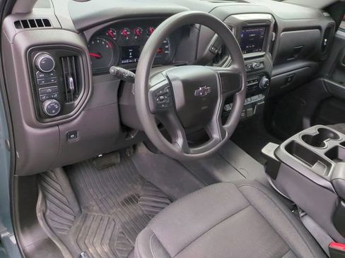 Used 2025 Chevrolet Silverado 1500 Custom Trail Boss AWD/4WD image 11