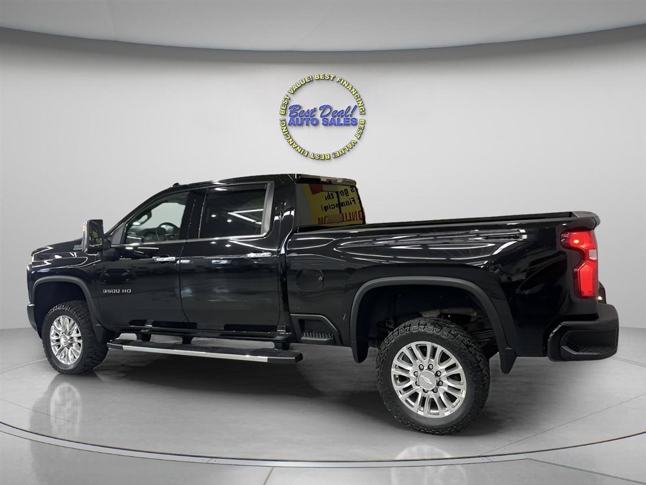 Used 2020 Chevrolet Silverado 3500 High Country w/ Z71 Off-Road Package AWD/4WD image 3