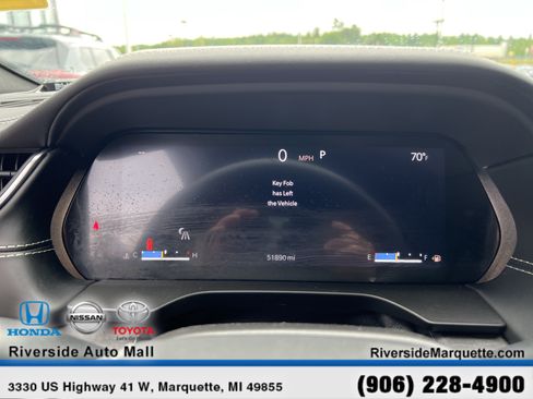 Used 2022 Jeep Grand Cherokee L Overland w/ Advanced Protech Group III AWD/4WD image 16