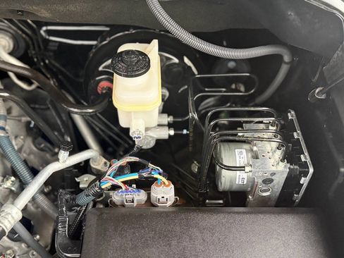 Used 2021 Toyota Tundra SR image 90