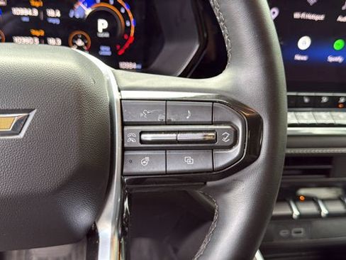 Used 2025 Chevrolet Colorado LT w/ LT Convenience Package AWD/4WD image 17