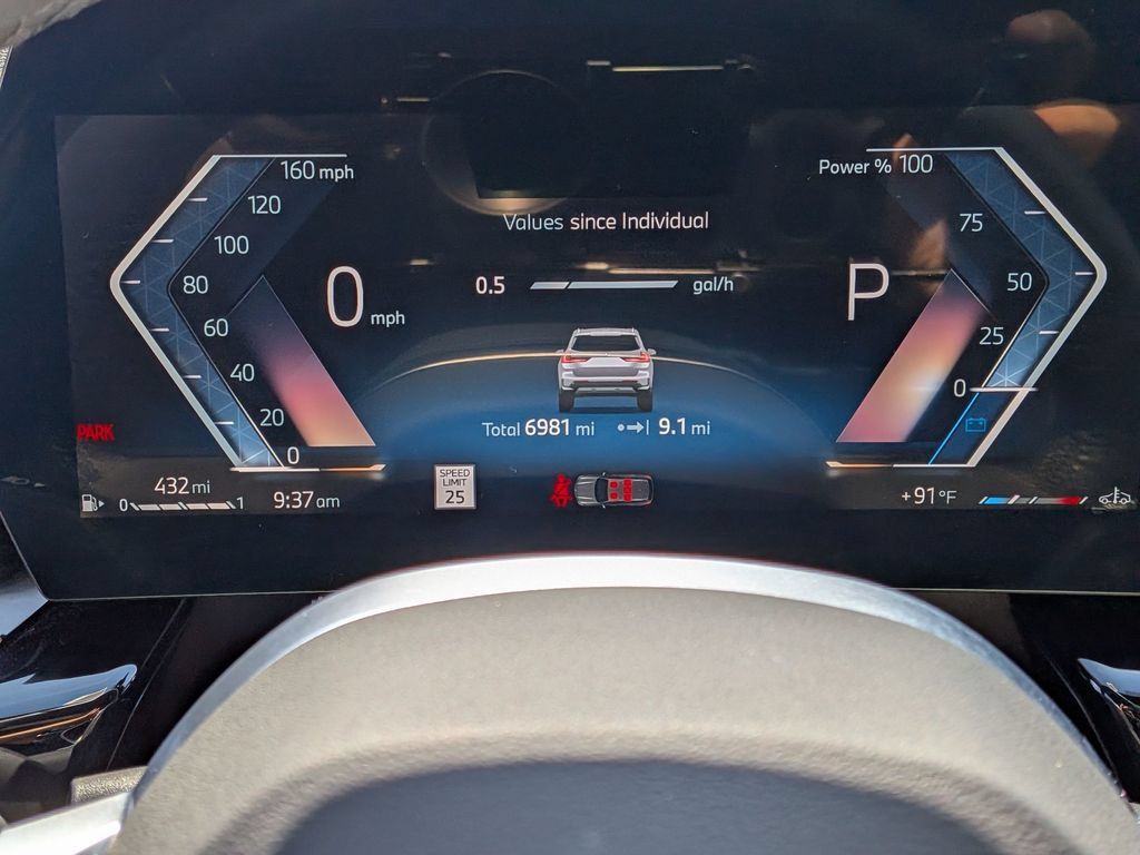 Certified 2025 BMW X1 xDrive28i AWD/4WD image 10