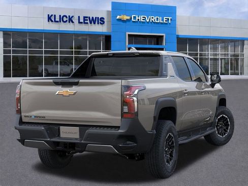 New 2026 Chevrolet Silverado EV Trail Boss image 4