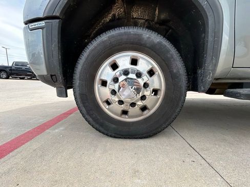 Used 2024 GMC Sierra 3500 Denali w/ Denali Reserve Package image 6