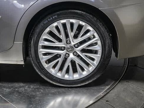 Used 2018 Lexus ES 350 w/ Luxury Package w/Wood Trim image 10