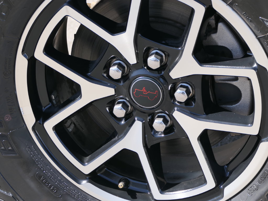 Used 2024 Jeep Wrangler Unlimited Rubicon AWD/4WD image 26