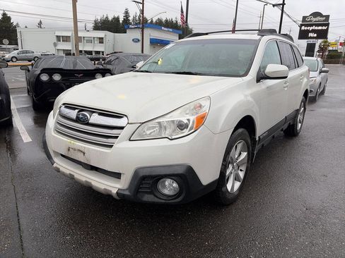 Used 2013 Subaru Outback 2.5i Limited w/ Moonroof Pkg image 1