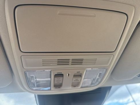 Used 2022 Honda CR-V EX image 16