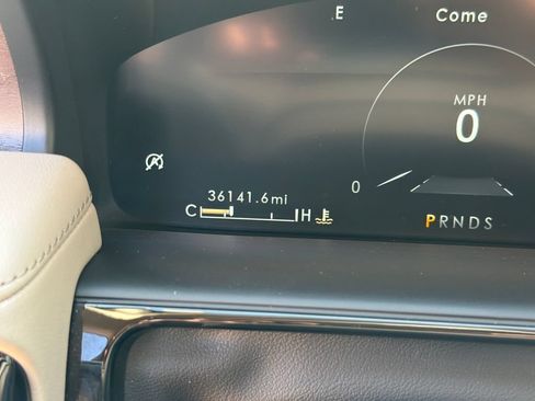 Used 2021 Lincoln Nautilus Reserve w/ Equipment Group 201A AWD/4WD image 19