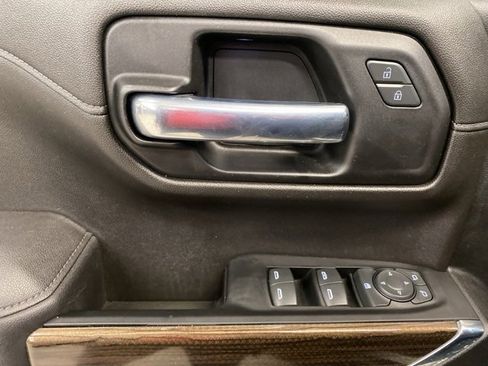 Certified 2021 Chevrolet Silverado 1500 LT image 24