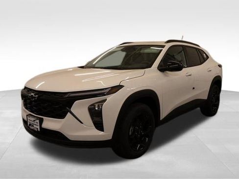 New 2026 Chevrolet Trax LT FWD image 5