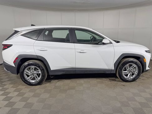 Certified 2026 Hyundai Tucson SE AWD/4WD image 12