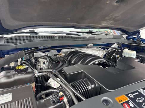 Used 2014 Chevrolet Silverado 1500 LT AWD/4WD image 11