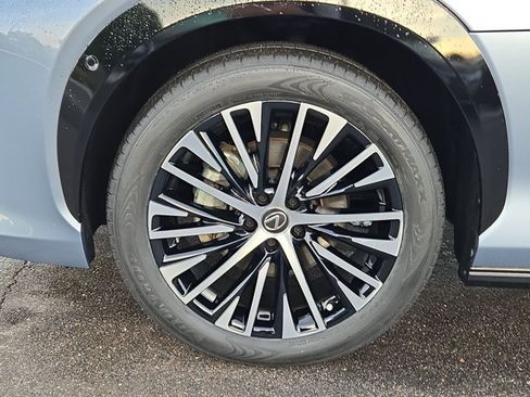 Used 2023 Lexus RZ 450e Premium w/ Technology Package AWD/4WD image 25
