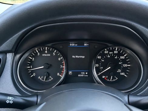 Used 2020 Nissan Rogue Sport S w/ Appearance Package FWD image 22