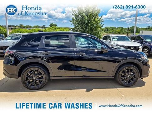 Used 2025 Honda HR-V Sport image 6